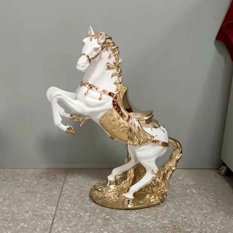 

Room Decor Animal Horse Sculpture Ornaments Creative Artworks Statue Living Room Office Desktop Decoration Nordic Crafts Gifts