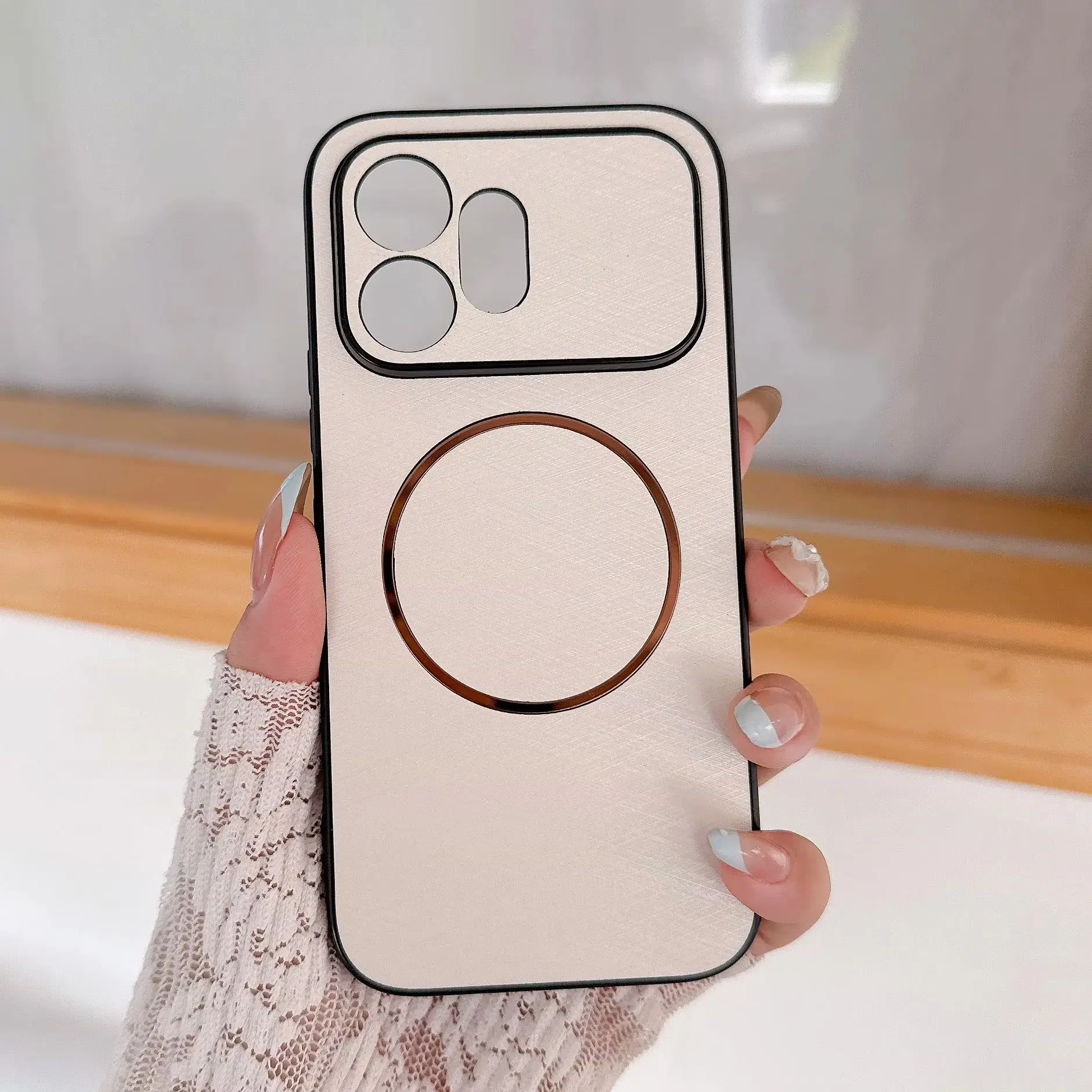Silk Pattern Magnetic Wireless Charging Protective Back Cover Case