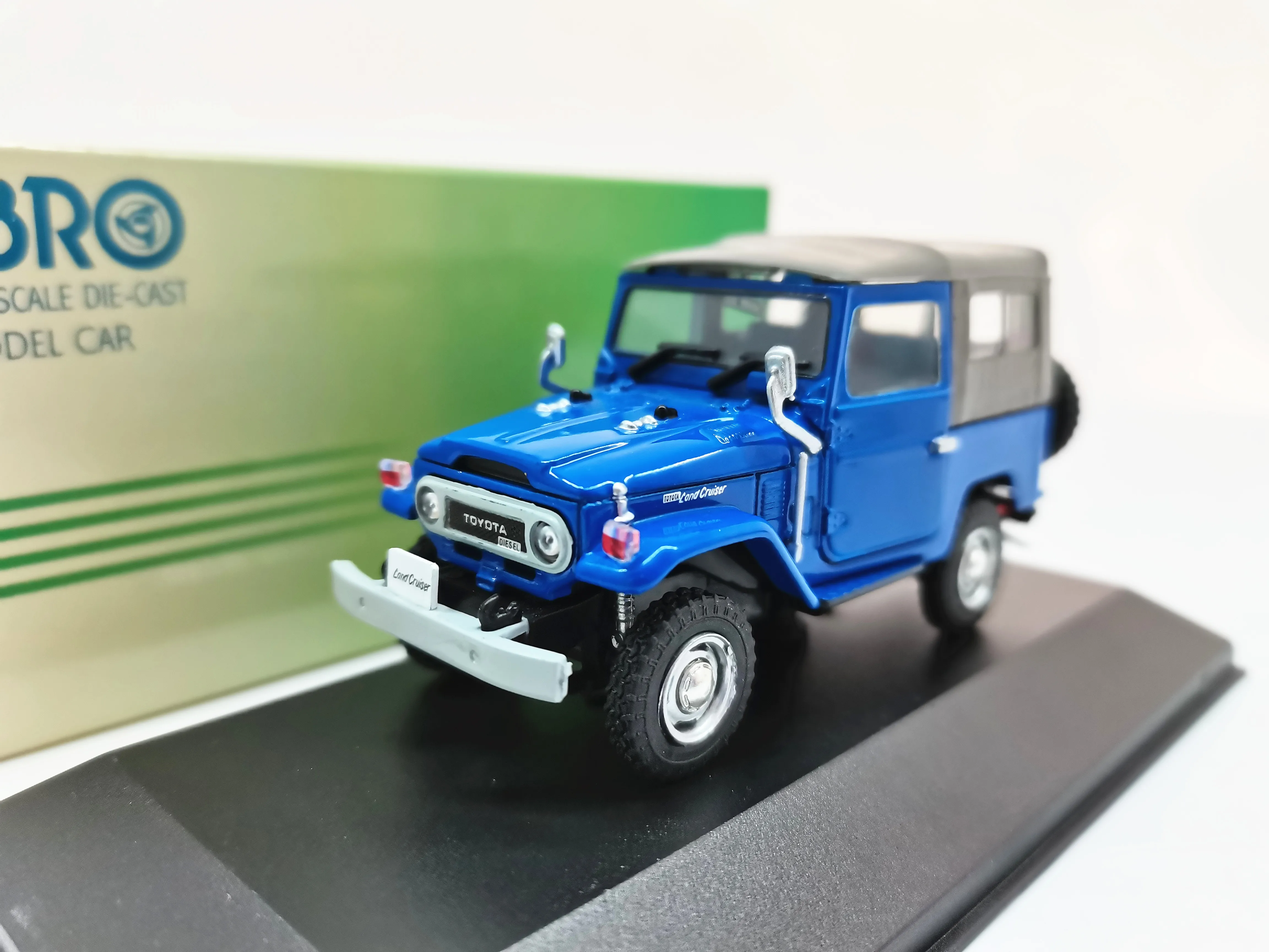 

EBBRO 1:43 Toyota LAND CRUISER BJ40 SUV Simulation Alloy Car Model Toy Gift