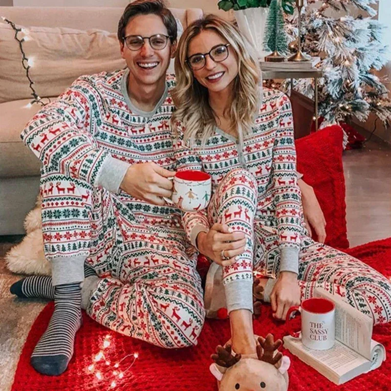 Christmas 2025 Family Matching Outfits Allover Print Mom Dad Kids 2 Pieces Pajamas Set Sleepwear Baby Romper Xmas Look Pyjamas matching outfit matching pajamas matching sleepwear