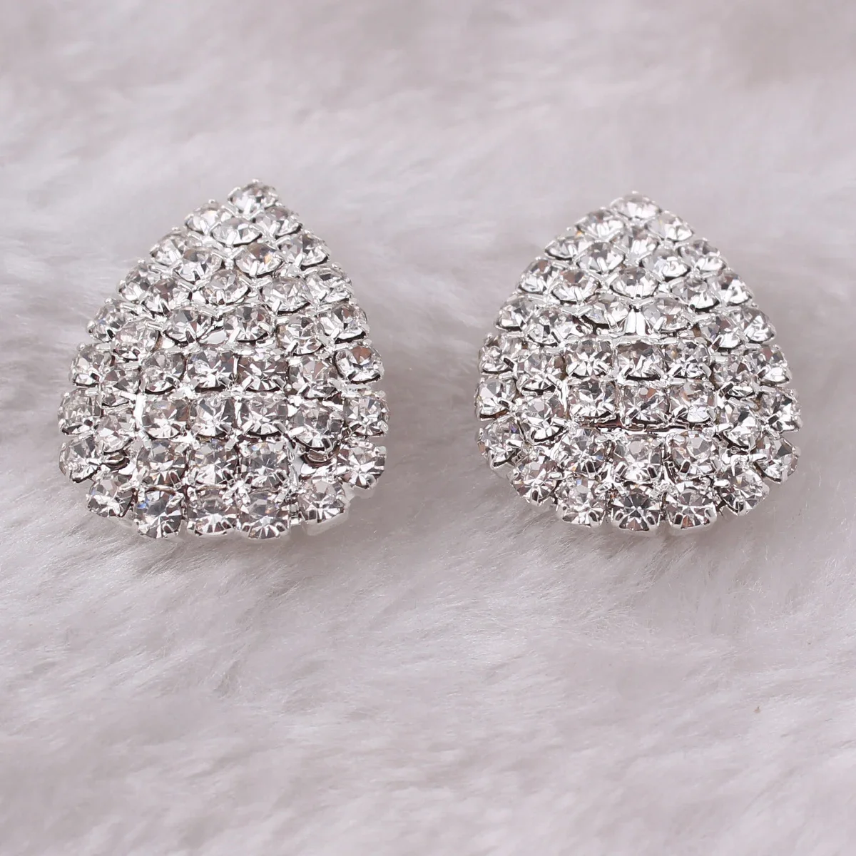 Ear Clip Earrings Clip Earrings Ear Clip High-grade Rhinestone Crystal Tear Drop Geometric Flower Clip on Earrings No Pierced for Women Wedding Luxury No Hole Earrings