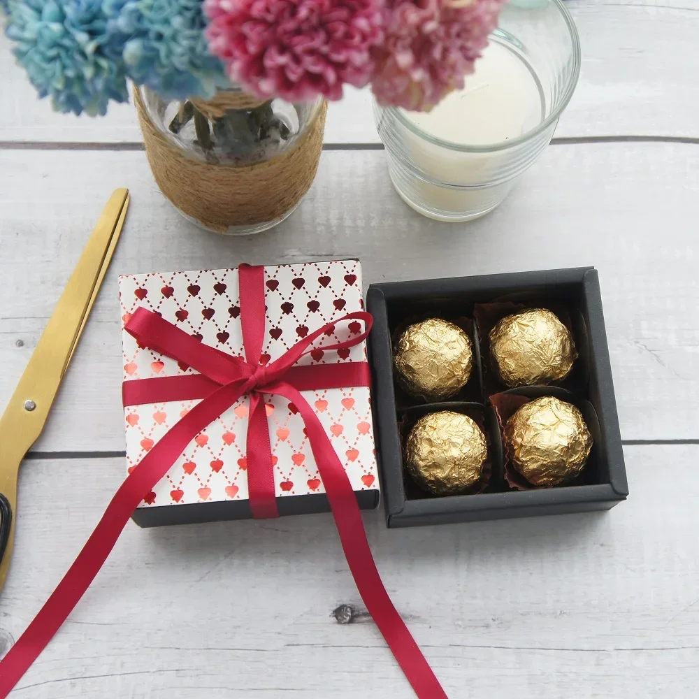 

8.9*8.9*3.5CM red queen heart design 10 set Candy soap candle Chocolate Paper Box valentine's day wedding gift DIY