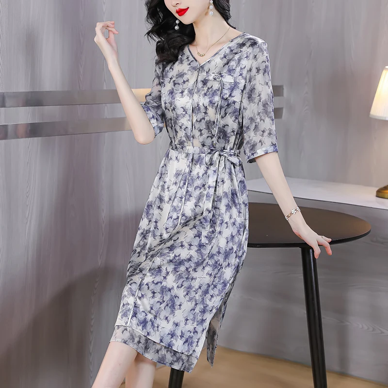 

2023 New Fashion Silk Printed Dress Women's Summer Elegant Retro V-Neck Silkworm Loose Fit Leisure Holiday Dress Vestidos