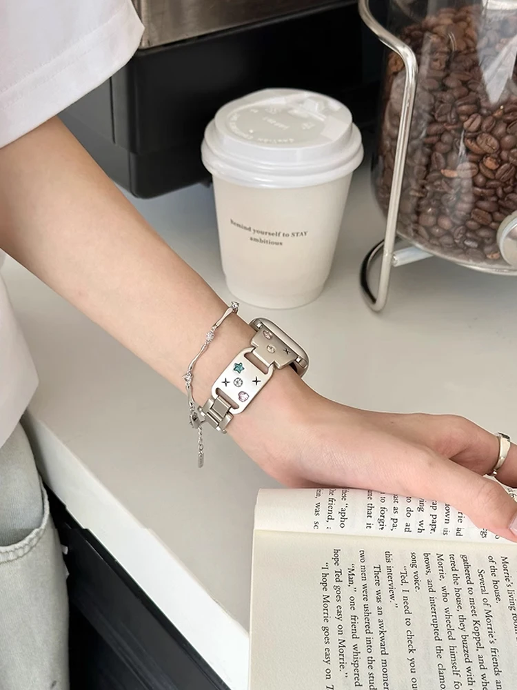 Luxury Heart Diamond Band for Apple Watch - Love Metal Strap