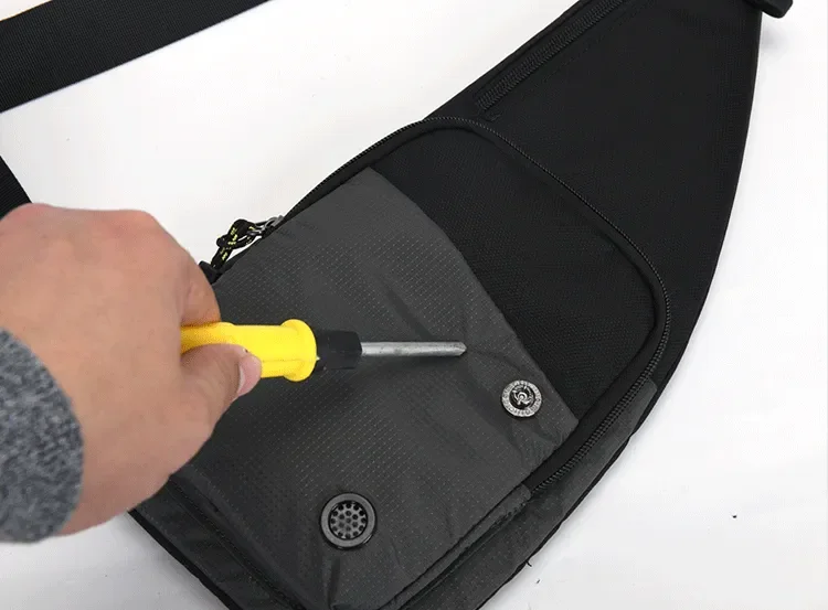 Men‘s New Trendy Casual Shoulder Bag Leisure Travel Sports Outdoor Pack Messenger Crossbody Sling Chest Bag Pack for Male Female