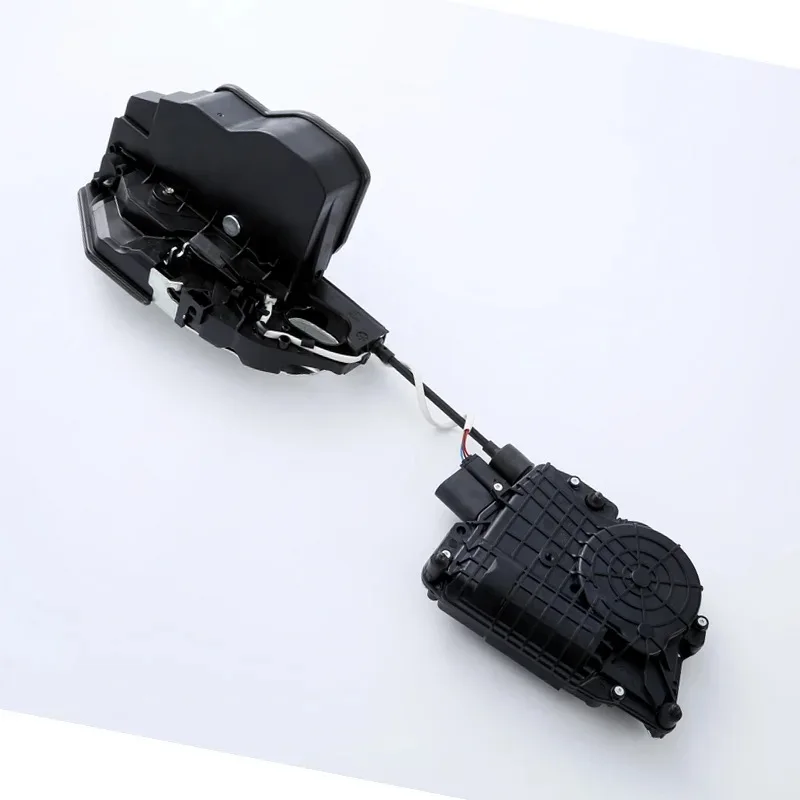 

Applicable For BMW 5 series F10F18 7 series F01F02 left front right front door complete lock 7185689