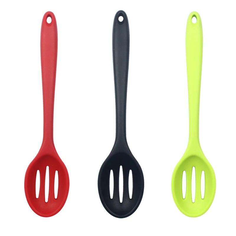 Silicone Slotted Spoon Large Silicone Kitchen Scoop Drainer Spoon Long Handle Kitchen Strainer Non-stick Cooking Utensils