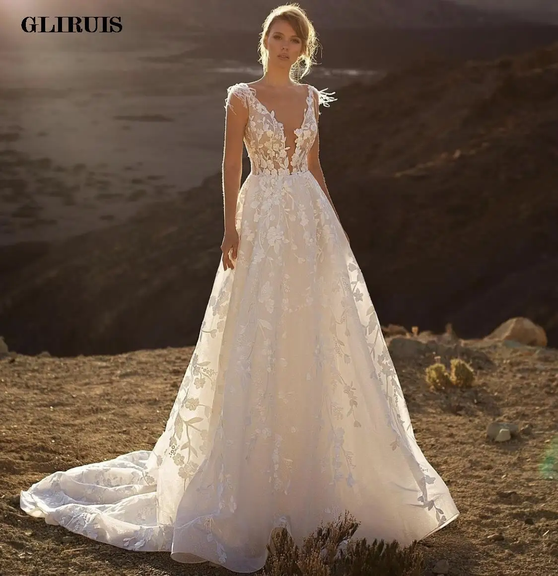 

2022 Gorgeous Wedding Dresses A-Line Sheer Neck Feathers Lace Appliques Backless Sweep Train Bride Gown Vestidos De Noiva