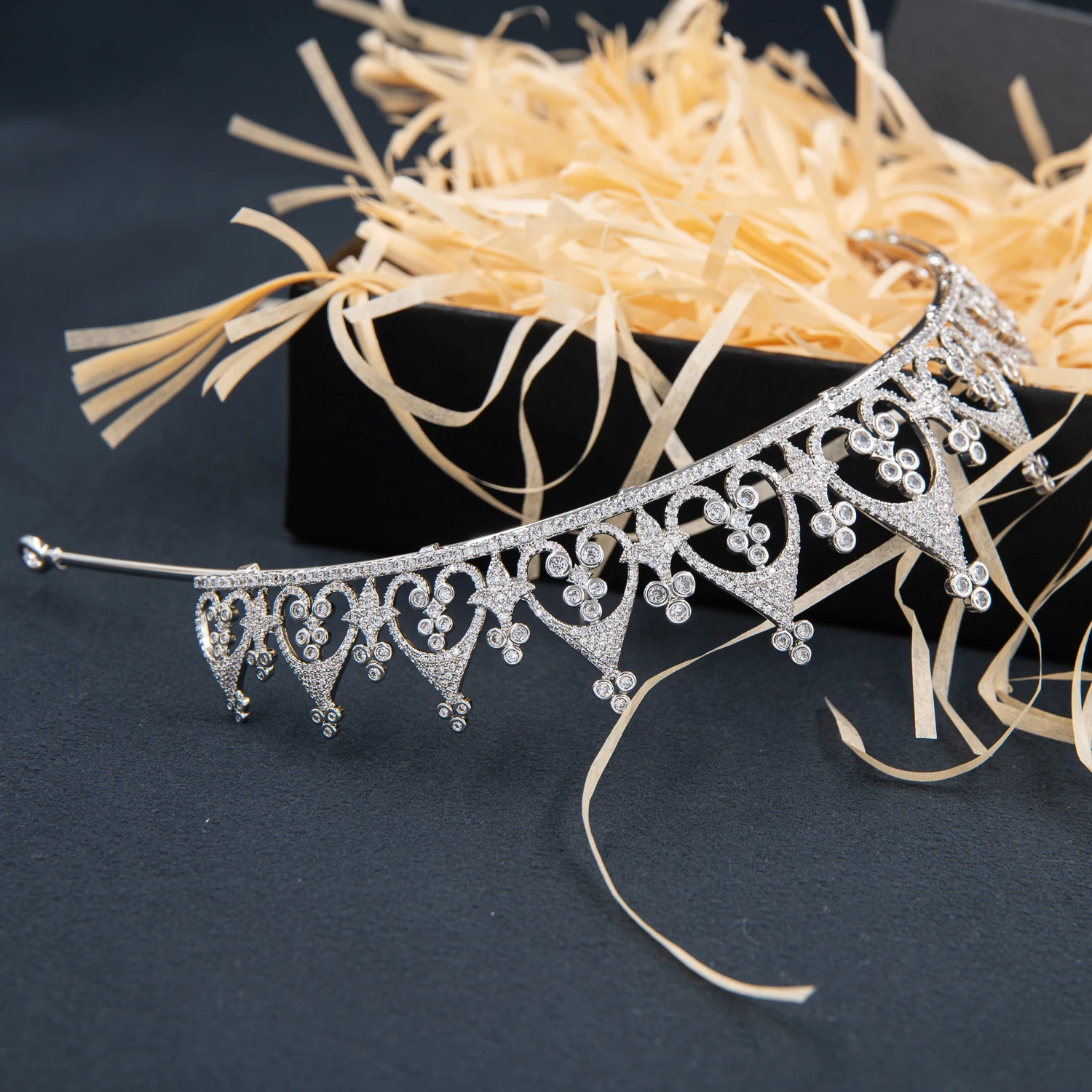 2022 New Wedding Tiara,Zirconia Tiaras Diadem for Bride,Prom,Party,Gatherings Hair Accessories for Women