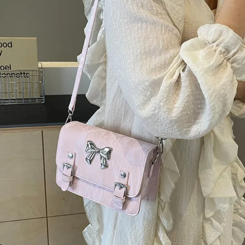 Fashionable and Versatile Women's Shoulder Bag New Bow Shaped Small Square Simple Exquisite High-end Crossbody Bag