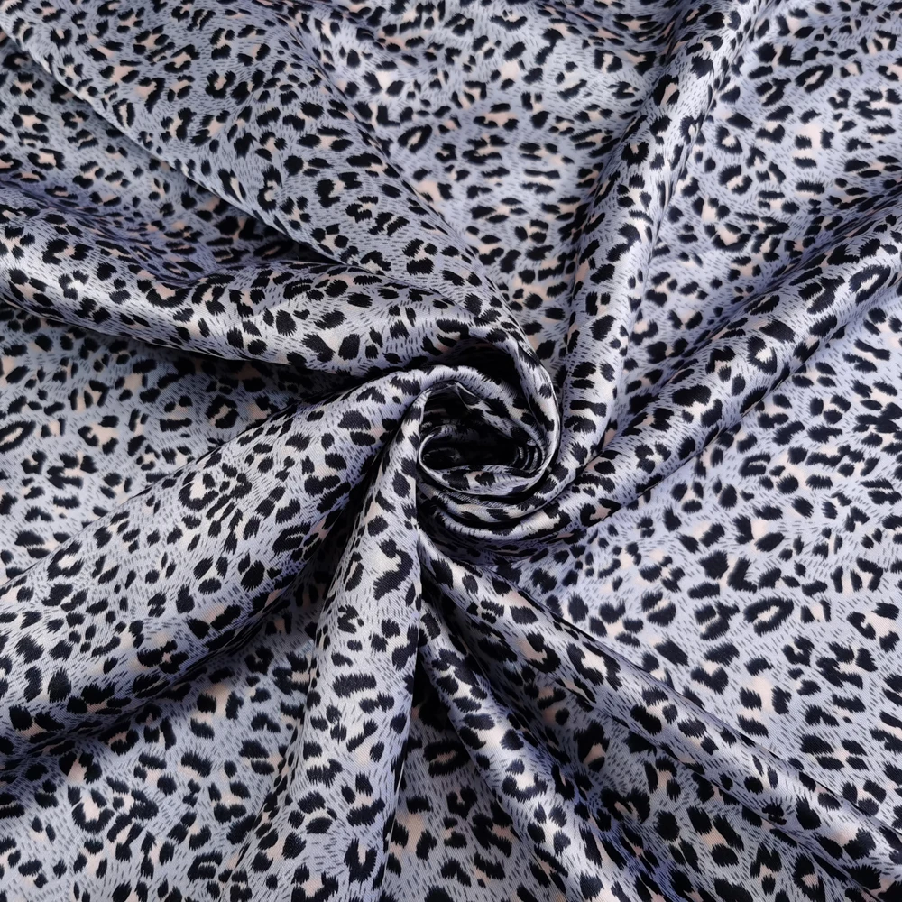 1 meter X 1.48 meter Africa Leopard Print Satin Fabric Scarf Gown Pyjamas Material Lining 6