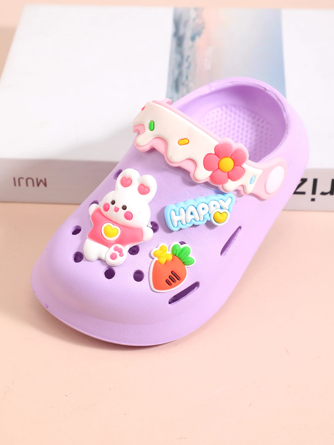 Children's slippers fashion cute flower girl sandals breathable non-slip indoor and outdoor garden beach slippers outdoor sports