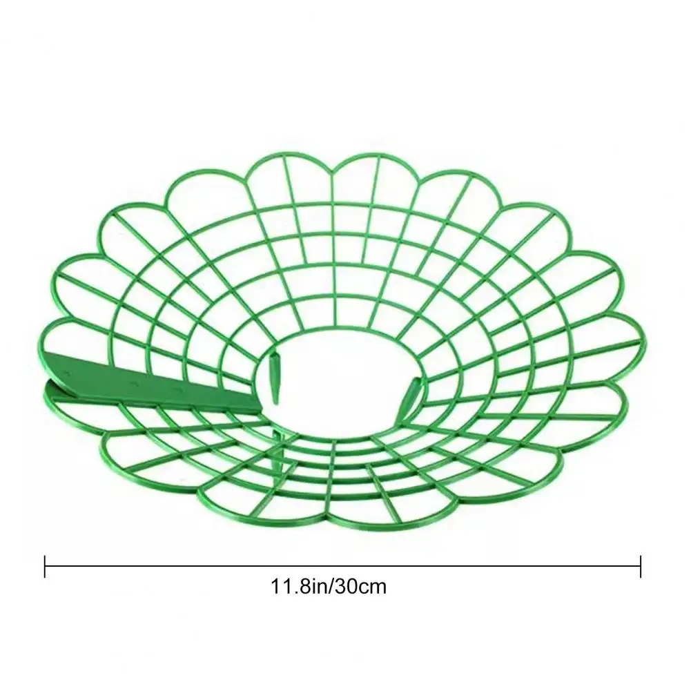 Durable Plastic Strawberry Cradle Garden Strawberry Protector Strawberry Cradle Support Trellis Planter Insert for Strawberries
