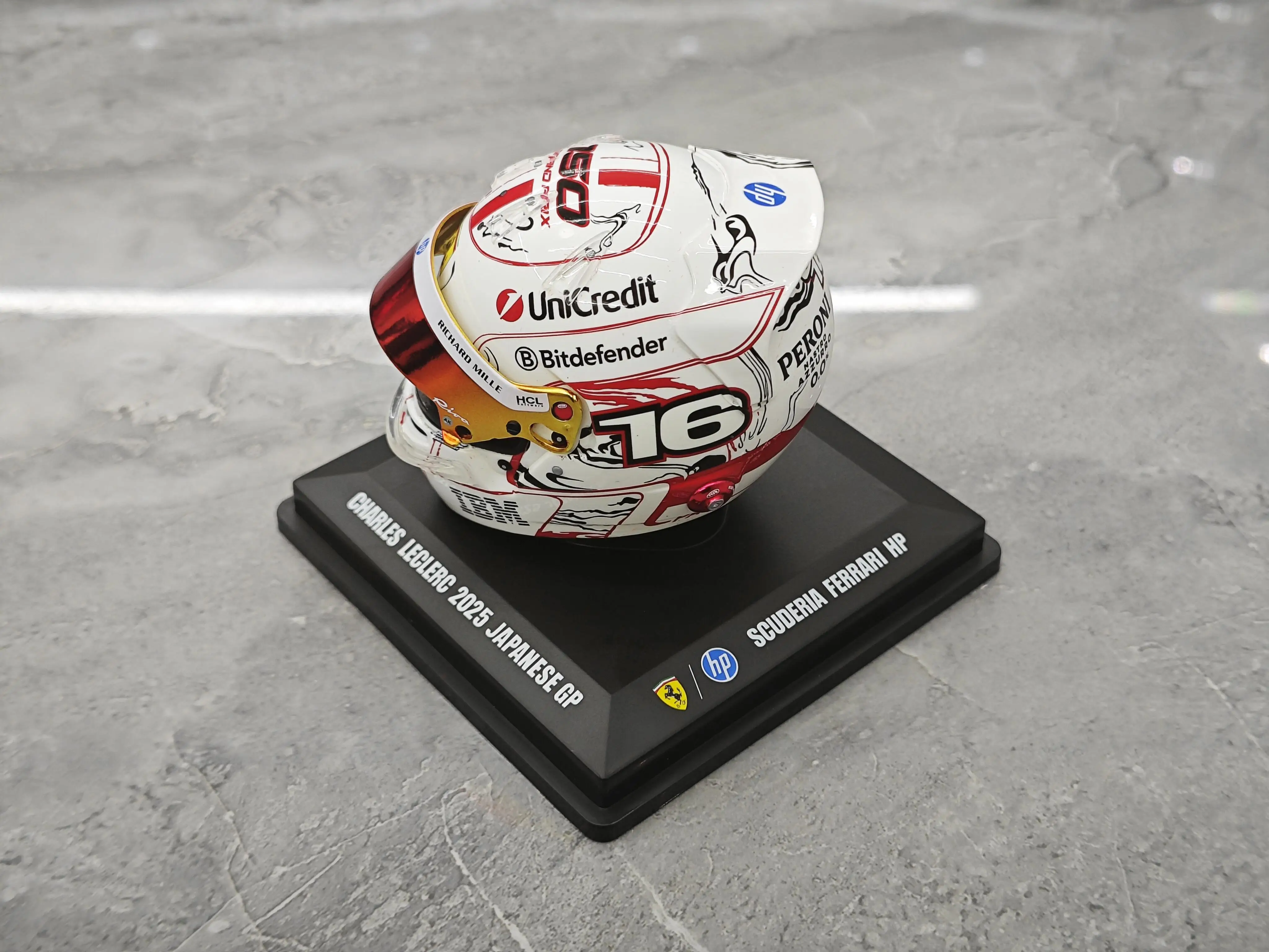 Sb0f2fd261c254e768115b0efa60aa1fdo - Charles Leclerc Merch