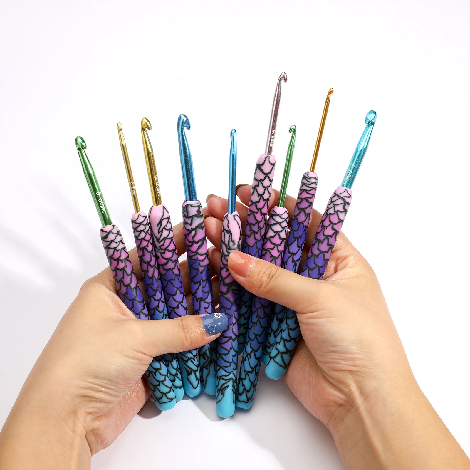 Hot 1 pcs Purple Mermaid Crochet Hook Aluminum Head DIY Handmade Craft Yarn Crochet Needle Crochet Supplies 2.25mm-8.0mm