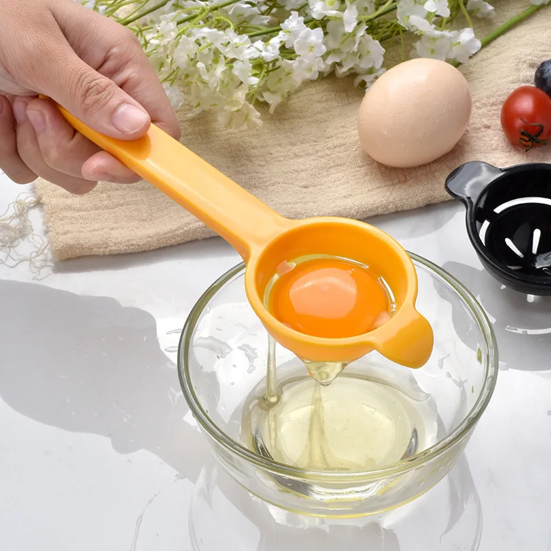 Extended Handle PP Egg White Separator with Hanging Hole Household Multi-purpose Quickly Separated Egg Dividers Kitchen Tool