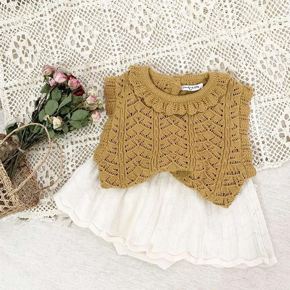 cloak jacket deer jonmi 2022 Spring Korean Style Baby Girls knitted Hollow Out Vests Sleeveless Pullovers Tops Ruffles Kids Cotton Waistcoats expensive winter coats