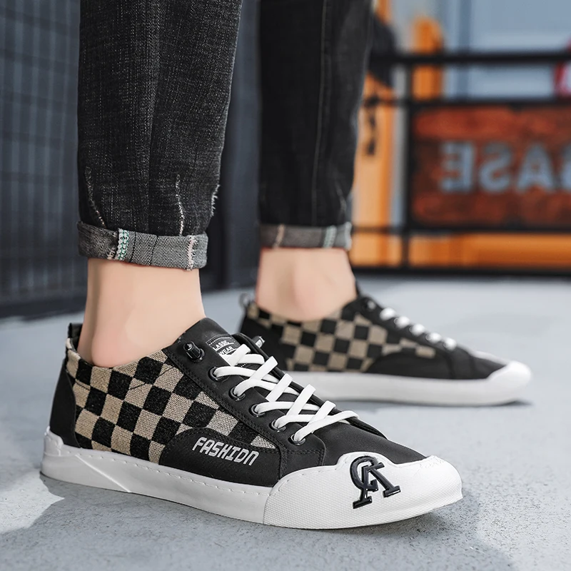 

New Plaid Canvas Shoes Skateboard Shoes Comfortable Walking Platform Sneakers Casual Zapatos Sports