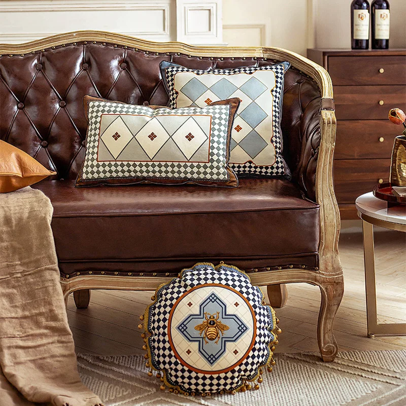 

European Luxury Bees Pillows Blue Velvet Cushion Case Decorative Pillow Cover For Sofa Chair Modern Living Room Home Decorations