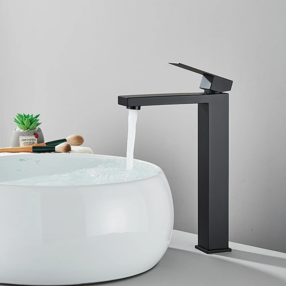Matte Black Bathroom Basin Faucet Gold Deck Mount Hot Cold Water Mixer Sink Tap Simple Style Single Hole Bath Sink Faucets Crane