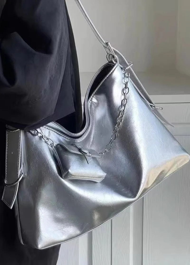 Fashion Large Capacity Tote Bag Women's New Trendy Shoulder Bag High Quality Simple and Versatile 2024 Trendy Bag