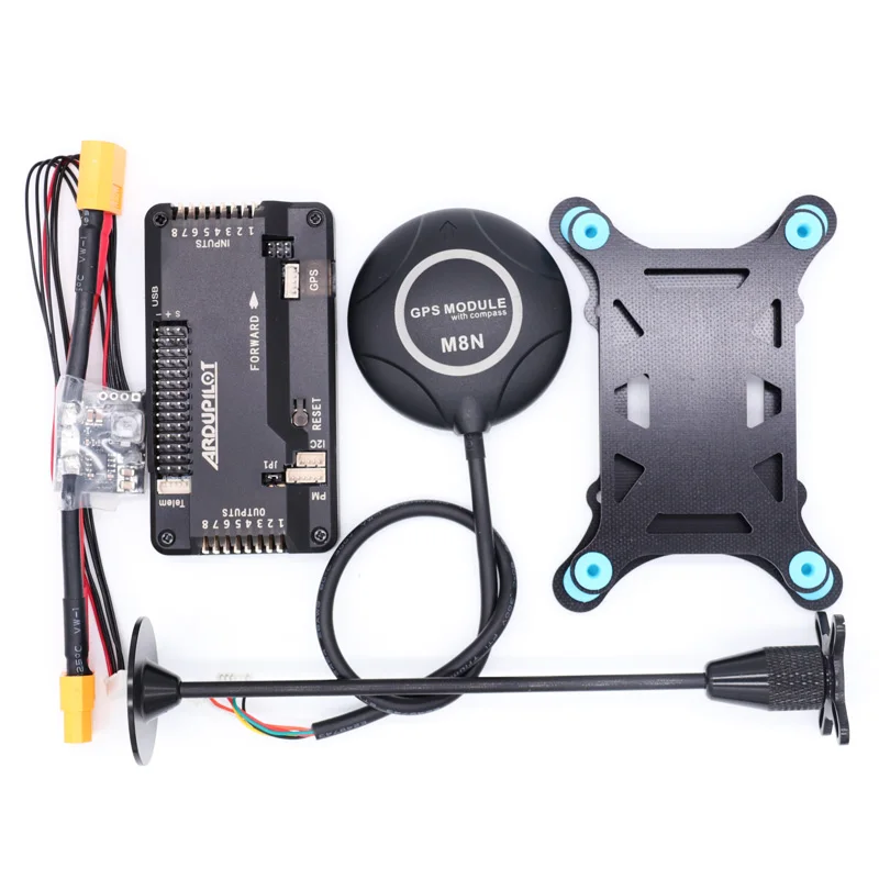 Détail du module GPS M8N avec antenne céramique et boussole externe, inclus dans le kit contrôleur de vol APM 2.8.
