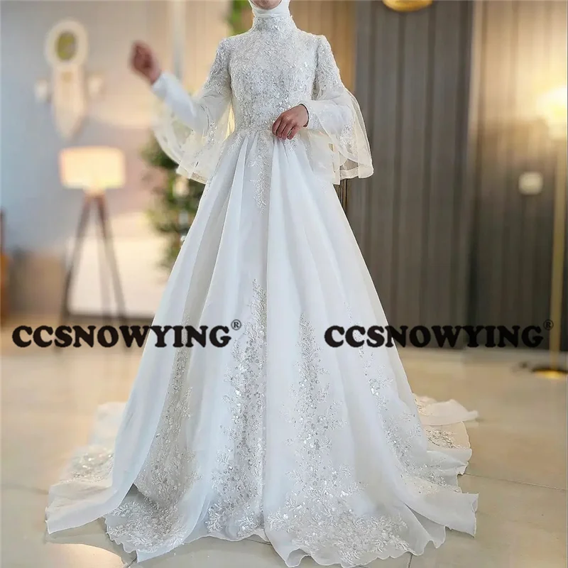 

Tulle Appliques Beaded Long Sleeve Muslim Wedding Dress for Bride Islamic Hijab Bridal Gowns Women Arabic Robe De Mariée