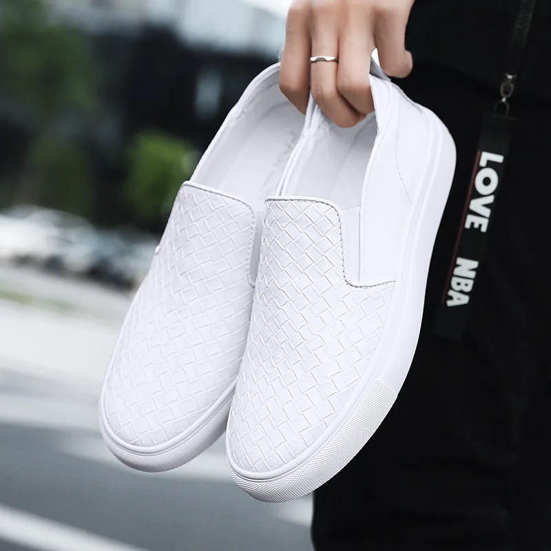 

Leather handmade men's white shoes woven and embossed love white breathable casual shoes for anti-slip moisture A15