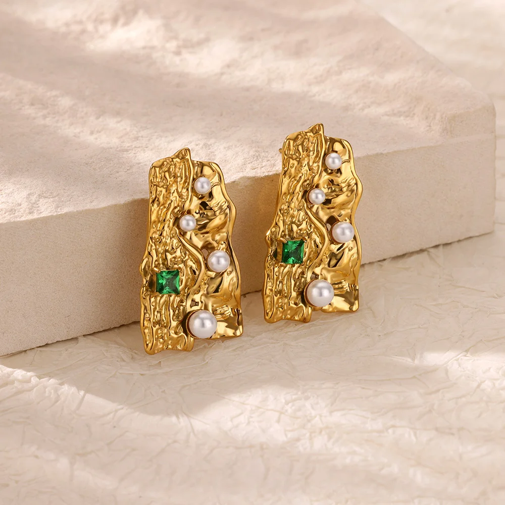 Zircon Irregular Pearl Stud Earrings For Women