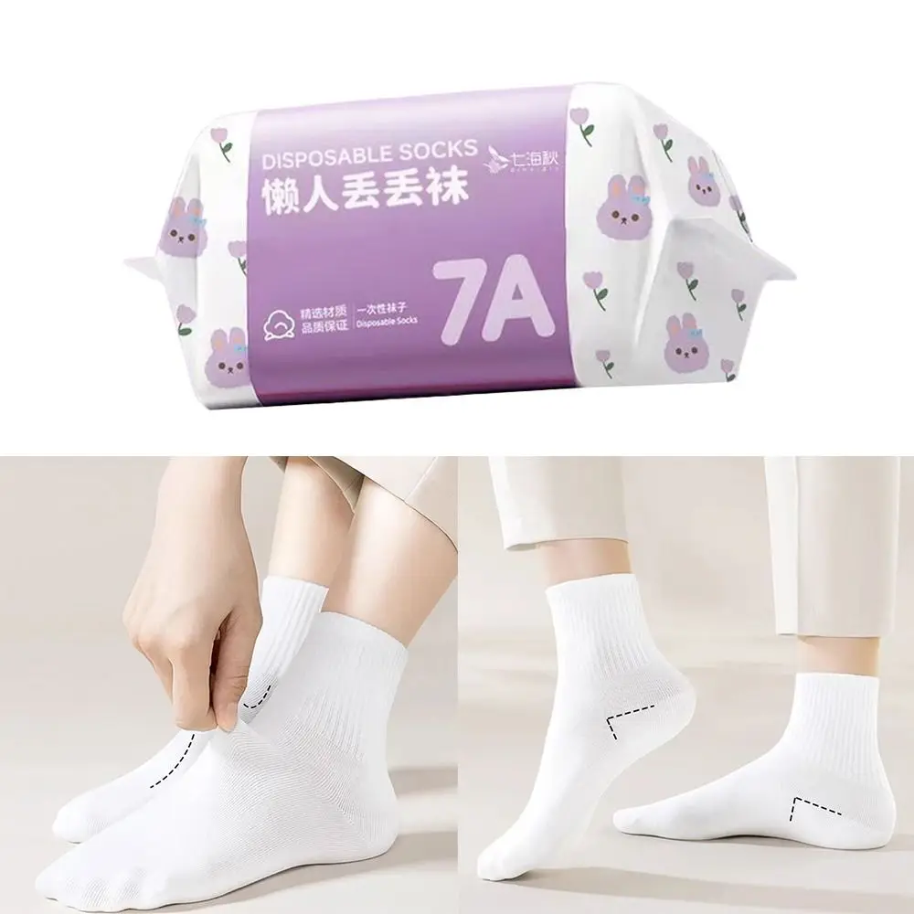 المحمولة 35-43 الجوارب القابل للتصرف أبيض أسود رمادي البوليستر المتاح تخزين لينة تنفس لوازم السفر الجوارب على الأعمال