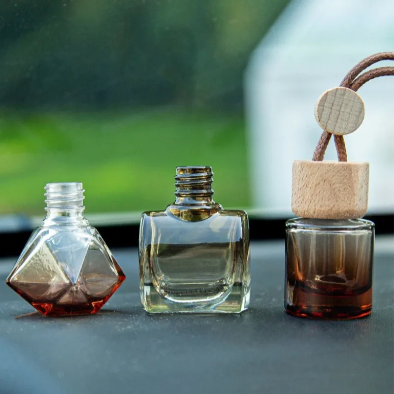 1 pz. Diffusore di Oli Essenziali per Auto da 8ml, Deodorante per Ambienti, Bottiglia di Profumo, Ornamento, Piccolo Tappo Rotondo, Bottiglia Vuota, Ciondolo - immagine 6