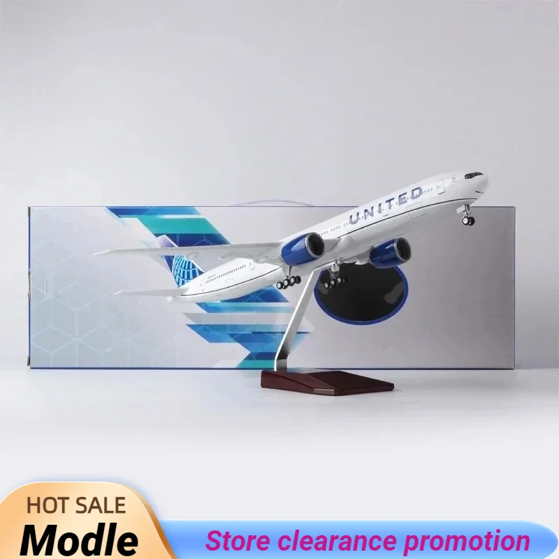 

Toy Collection 1/157 Scale 47CM 777 B777 Aircraft UNITED Airlines Model W Light and Wheel Landing Gear Plastic Resin Plane