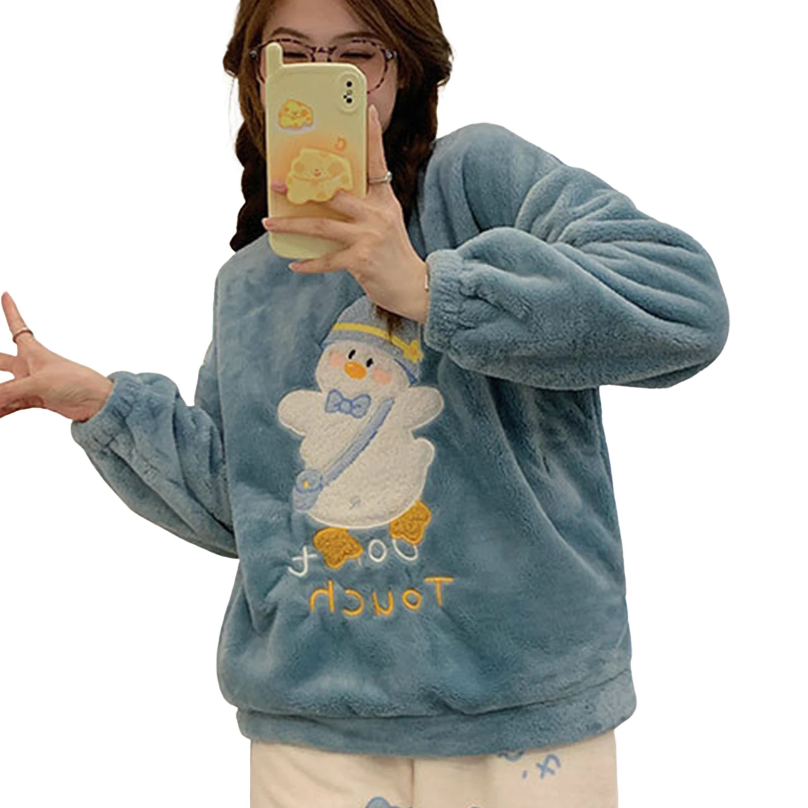 

Women's Thick Flannel Pajamas Set Warm Long Sleeve Nightwear Top and Pants Suitable for Home Wear