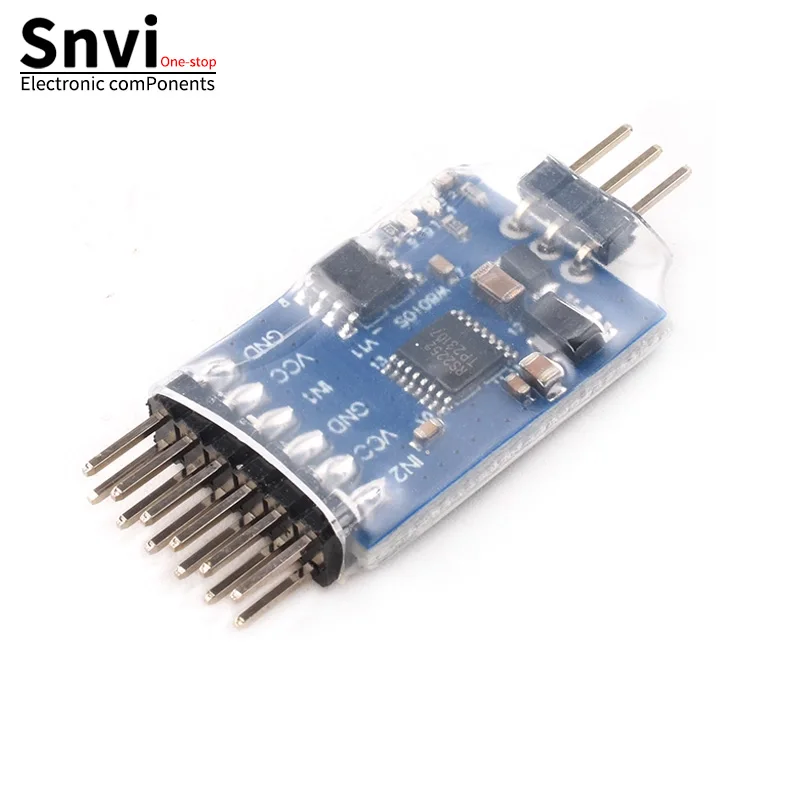 Module commutateur vidéo FPV 2/3 canaux télécommandé PWM pour drone, montrant les connecteurs et le boîtier compact.