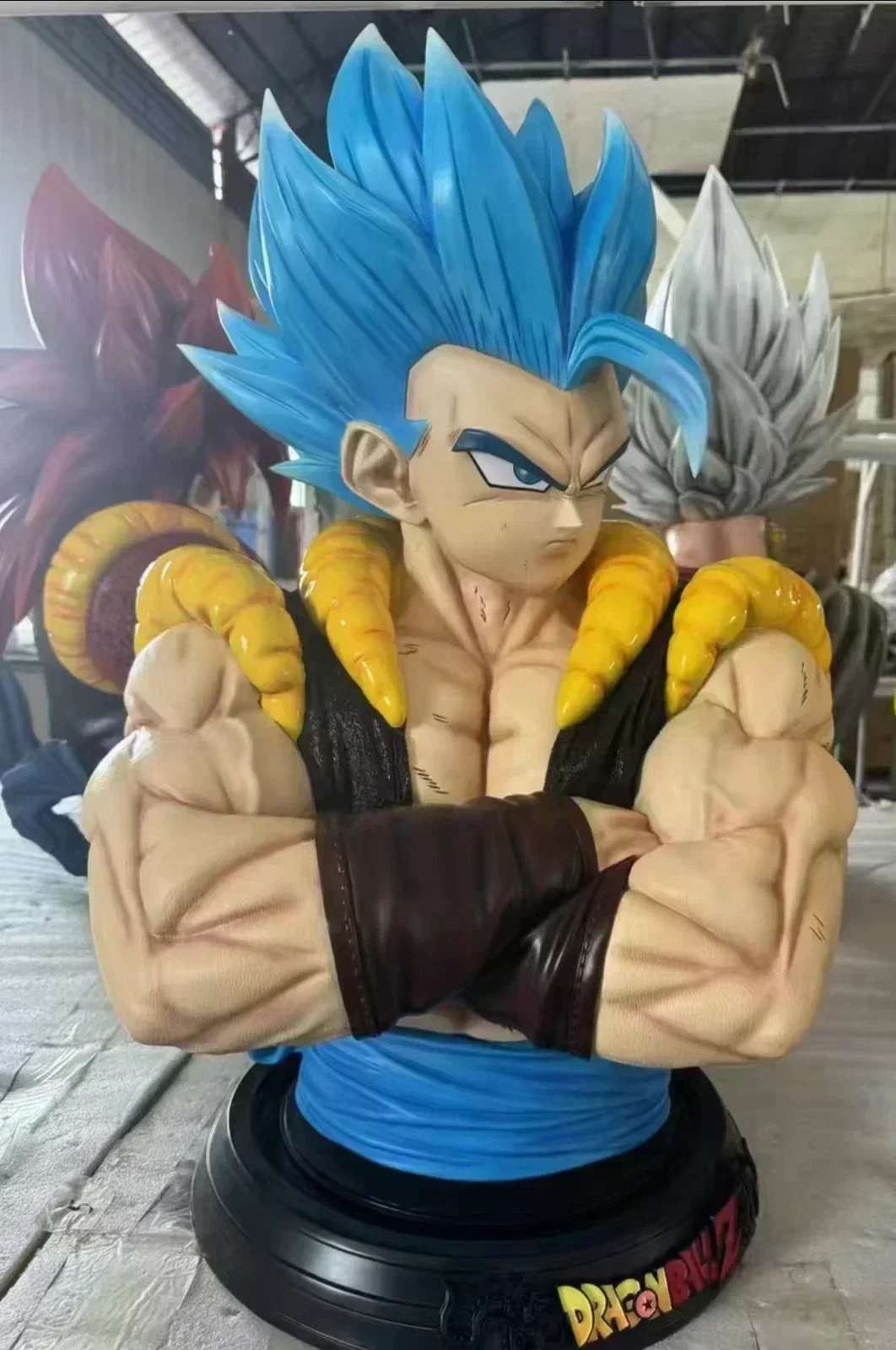 在庫ドラゴンボール 1:1 ゴジータベジットバスト像飾り樹脂素材