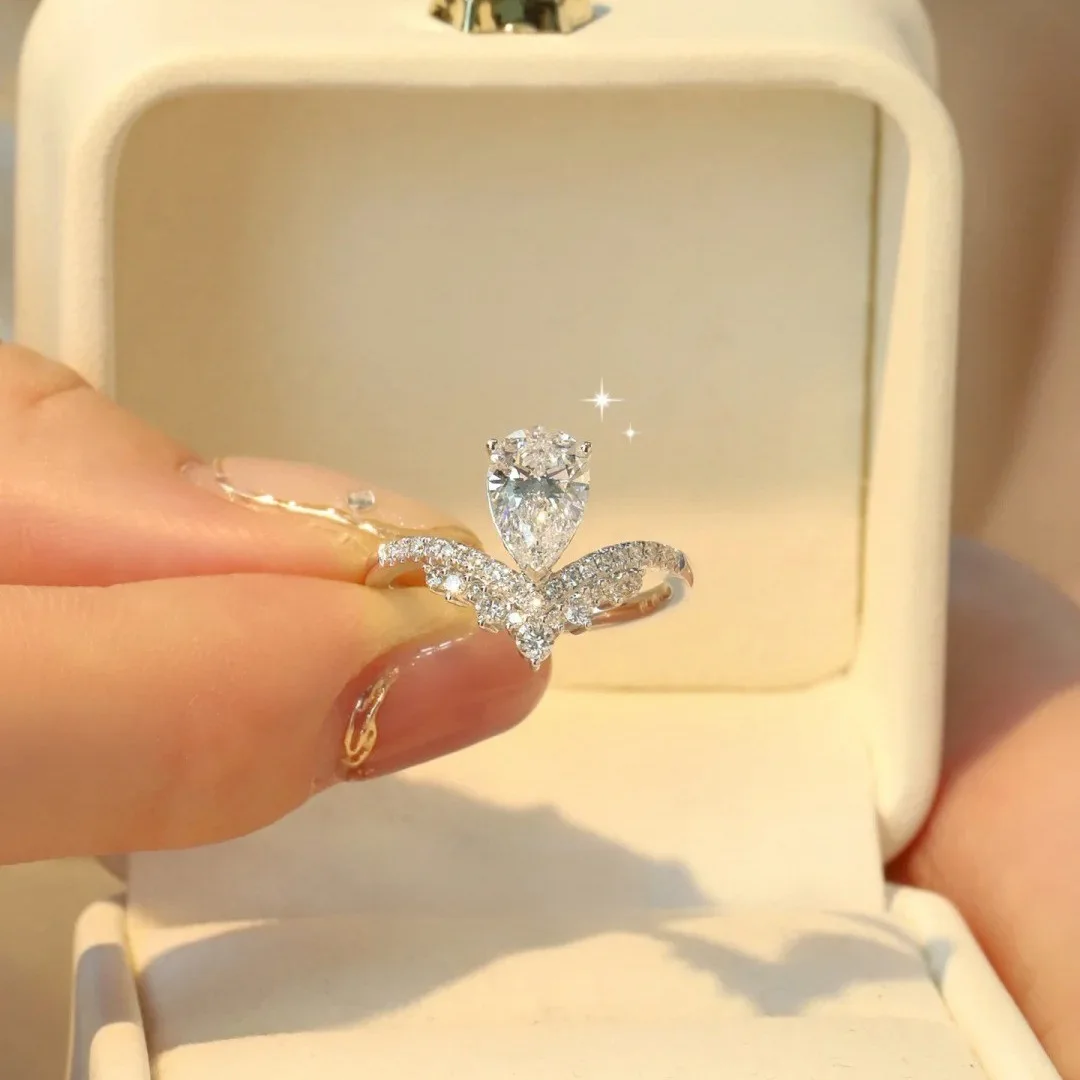 Luxury 1.5ct Water Drop Moissanite Ring GRA Certificate Laboratory Diamond Rings Women’s Wedding Jewelry 18K Gold Plated S925 Si 4 Luxury 1.5ct Water Drop Moissanite Ring GRA Certificate Laboratory Diamond Rings Women's Wedding Jewelry 18K Gold Plated S925 Si 4