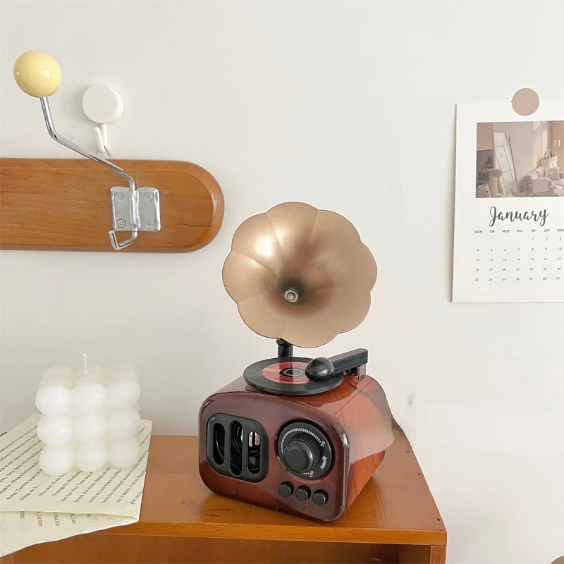 RetroRetroNostalgicPhonographDecorationMusicBoxBarCafeHallwayDesktopCreativeHome