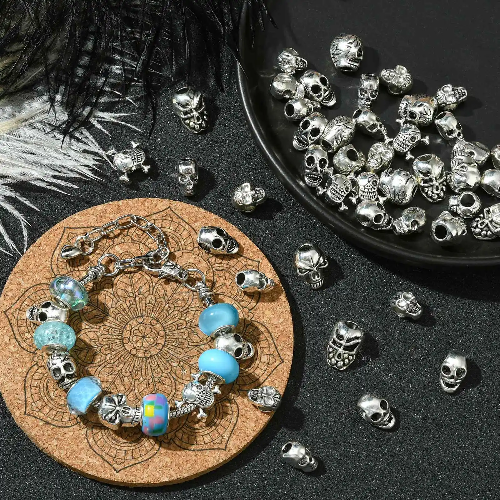 HOBBIESAY 40 Cuentas De Calavera De Plata Antigua De 4 Estilos De 8 A 12 Mm, Cuentas De Calavera De Estilo Tibetano, Cuentas Espaciadoras Sueltas Para Pulseras, Manualidades, Agujero: 1,5-4 Mm