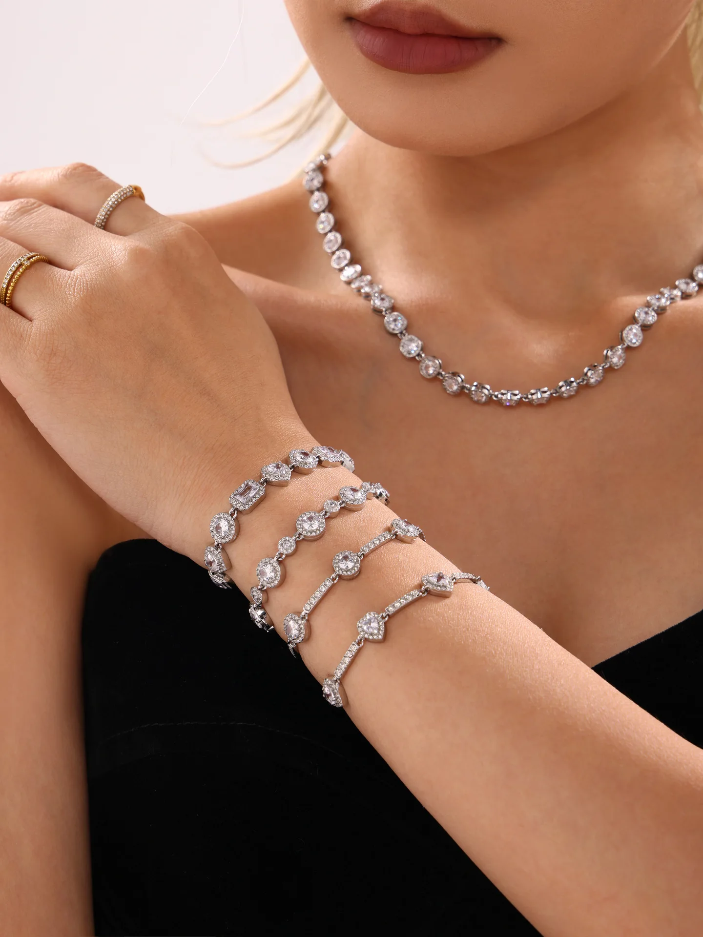 Vergoldetes Tennis-Armband für Frauen, Edelstahl-Armreif, Herz, rund, quadratisch, Zirkon, Vintage-Palast, luxuriöser Charm-Schmuck – Detail 11