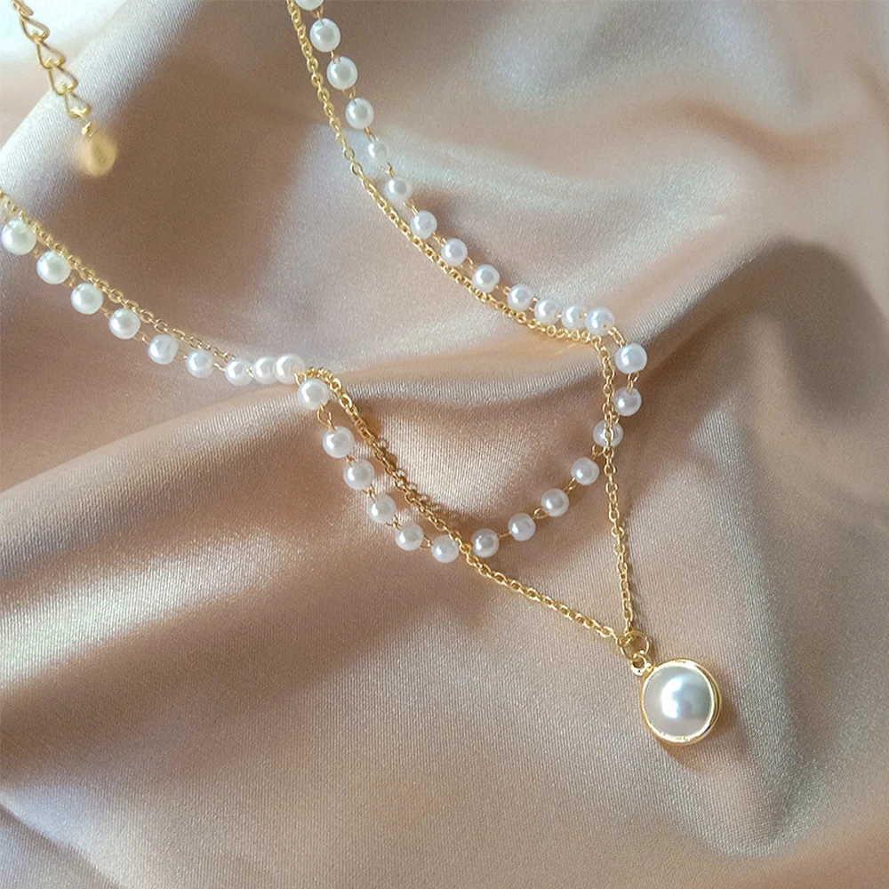 2025 New Women's Pearl Necklace Set 14K Gold Fashion Love Heart Pendant Waterproof Hypoallergenic Collarbone Neck Chain Jewelry 5