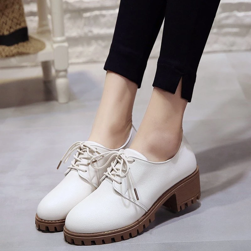New Fashion Women's Flat Shoes Spring Comfort Soft Sole Shoes Women's Casual Sneakers Lace Up Black White Shoes Women's Shoes 4