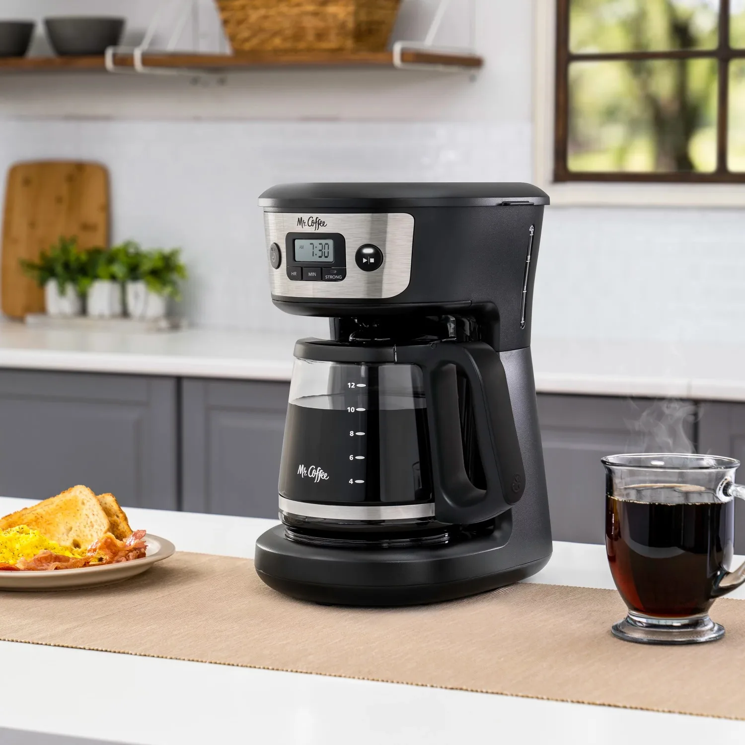 https://ae01.alicdn.com/kf/Sb11618a09dbe48a8936614c78a66c773j/Programmable-Coffee-Maker-with-Strong-Brew-Selector-Stainless-Steel-12-Cup.jpg