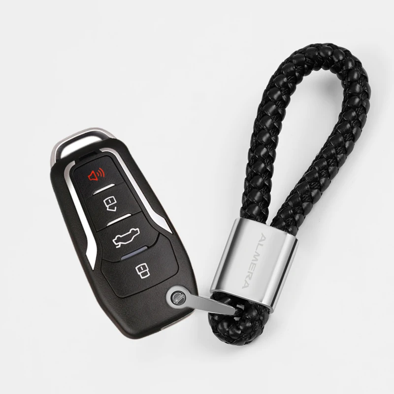 Leather Rope Car Keychain Hand Braided Horseshoe Buckle Keychain for Nissan Almera G15 N16 Accessories