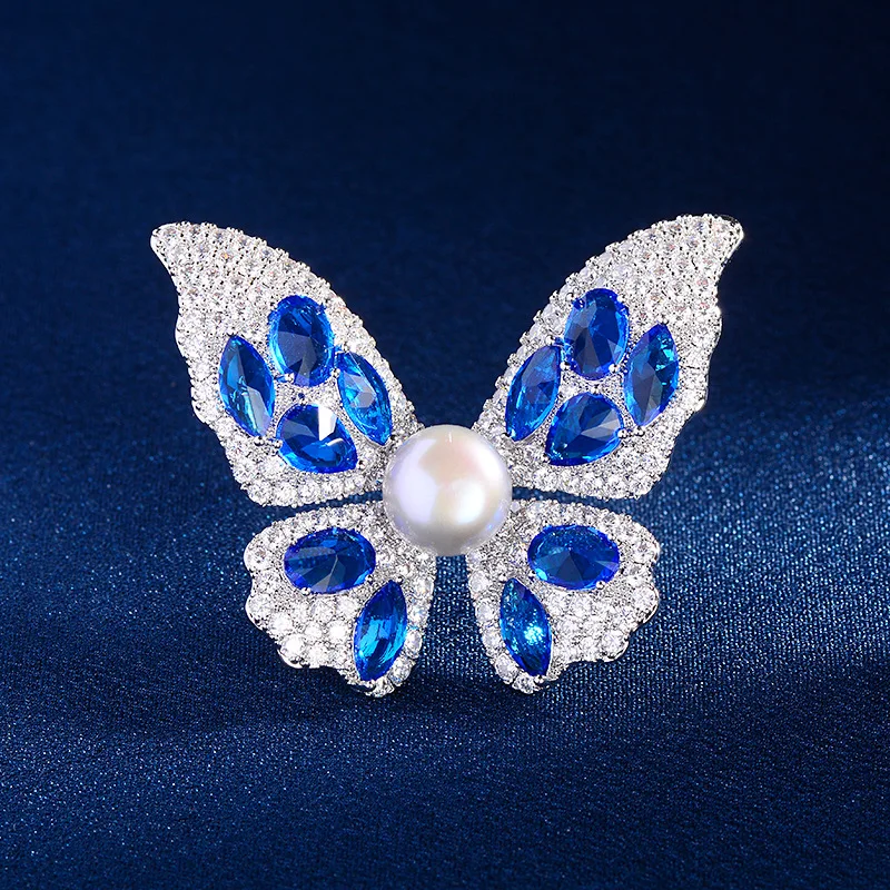 

Winter New Trendy Butterfly Brooches for Women High-end Freshwater Pearl Zirconium Temperament Insect Corsage Accessories Pin