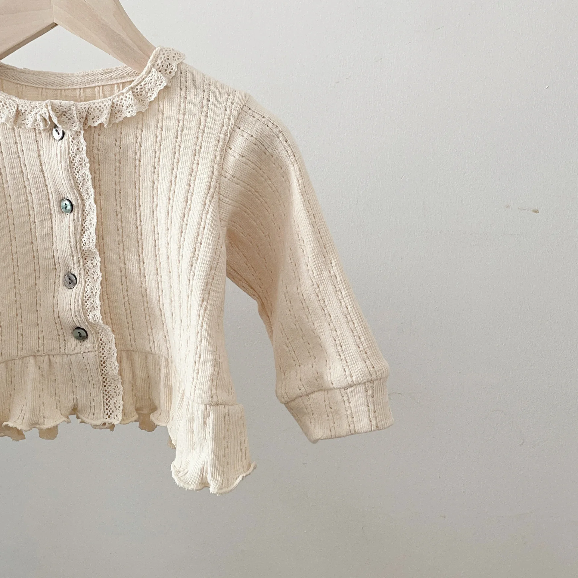 Children's Autumn Lace Jacket Kids Spring Autumn Round Neck Long Sleeve Cardigan Baby Girl Simple Single Breasted Lace Coats
