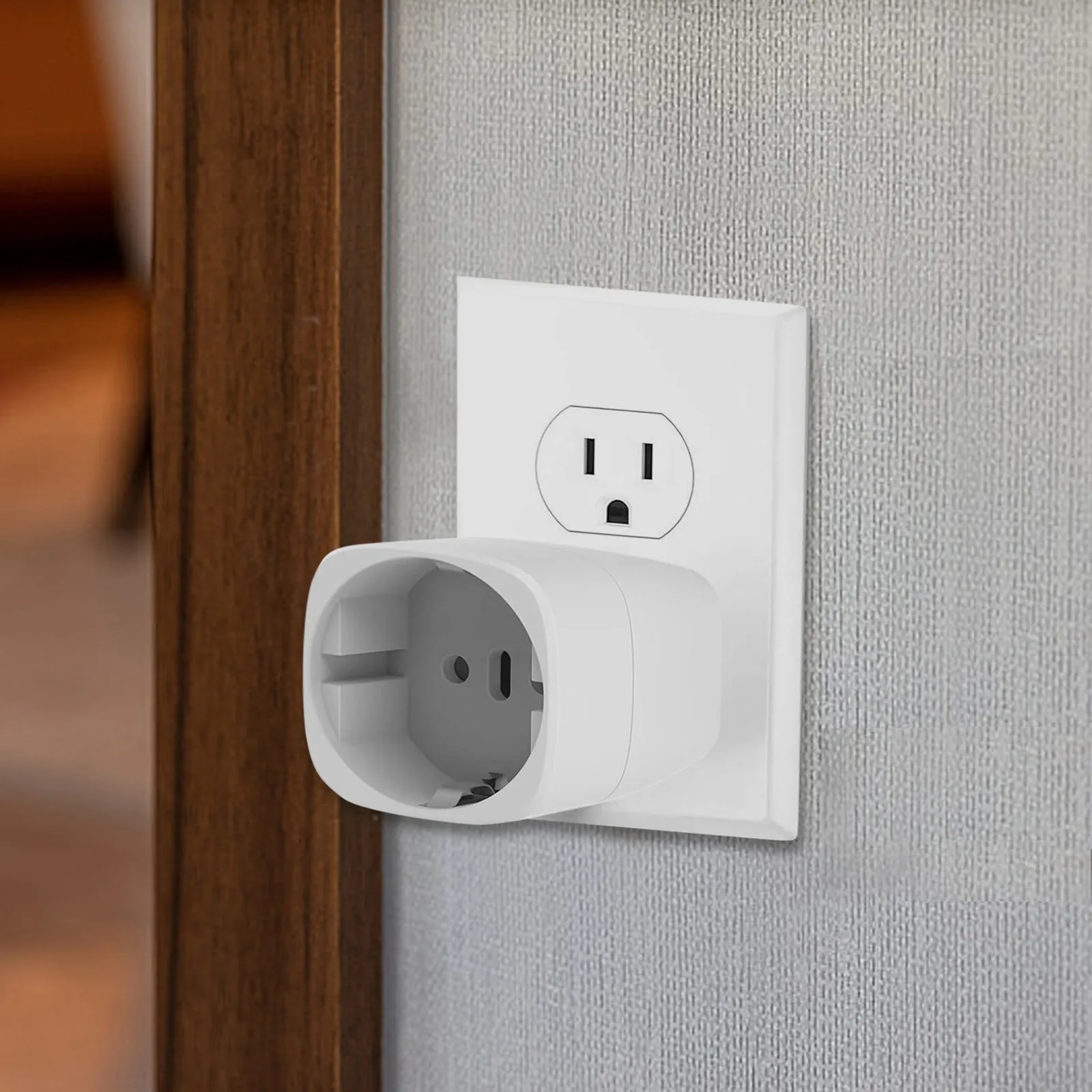 Portable Travel Adapter Us Adapter Socket German Plug Adaptor For Eu To Us/Canada/Mexico/Thailand Etc. Charging Plug Chargers