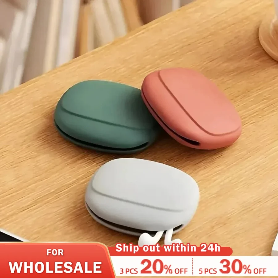 

Silicone Earphone Data Cable Storage Box, Mini Key Box, Lipstick Mini Storage Bag, Green Light Gray Red, 2 PCs