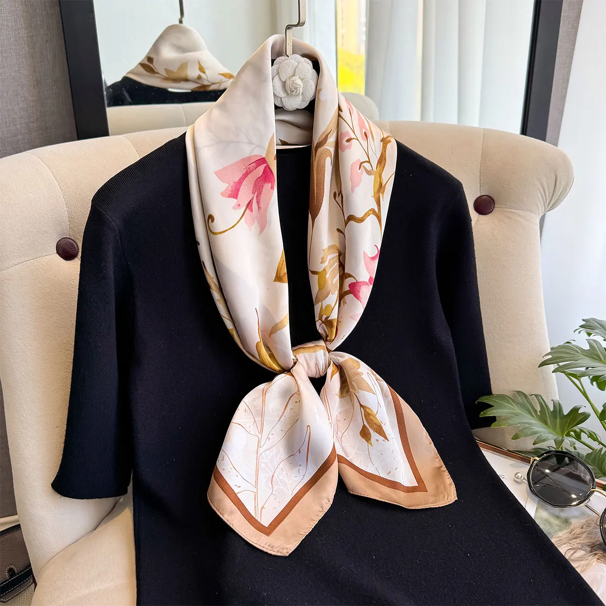 New Spring and Summer Design Luxury 90cm Women Scarf Sunscreen Foulard Shawl Hijab Female Hair Hijab Wraps Neckerchief Bandanda