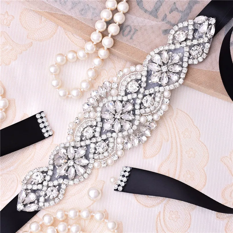 2pcs Beige Wedding Belt Accessoires White Pink Ribbon Brides Luxury Handmade Diamond Sash for Wedding Evenning Party Dress Decor