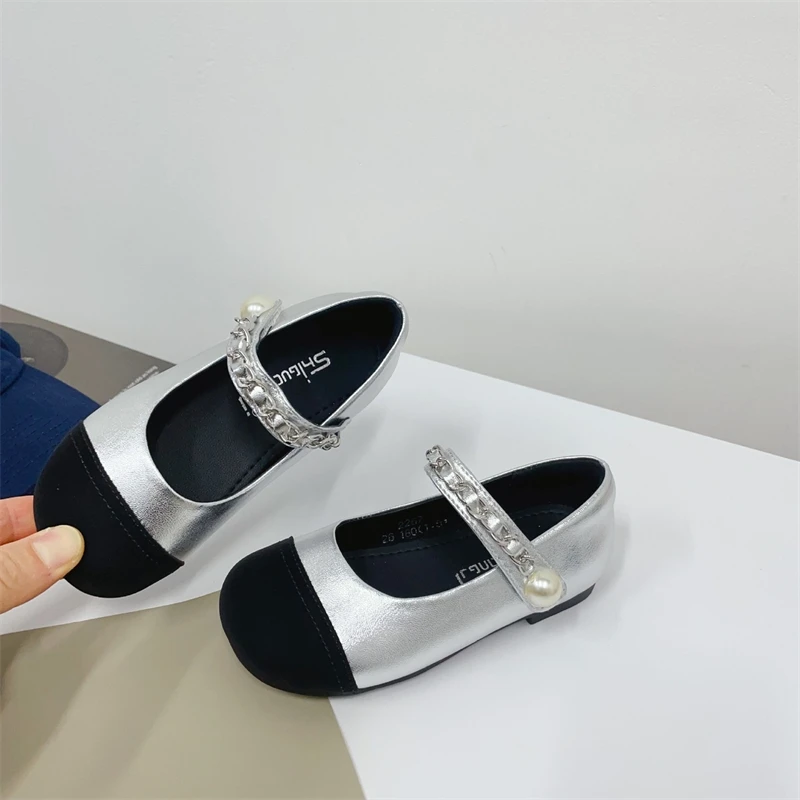 

New Children Shoes Girls Princess High End Fashion Moccasins Baby Toddler Flats mary janes Casual Leather Shoes Kids Student 5A